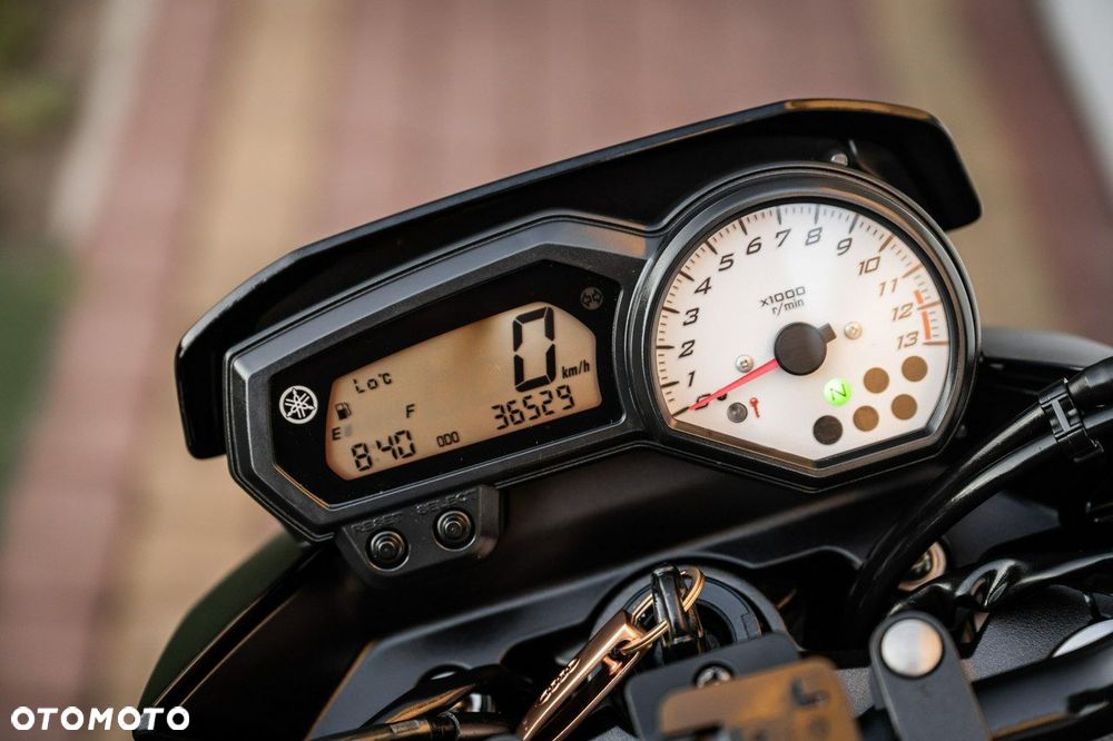 Yamaha FZ - 9