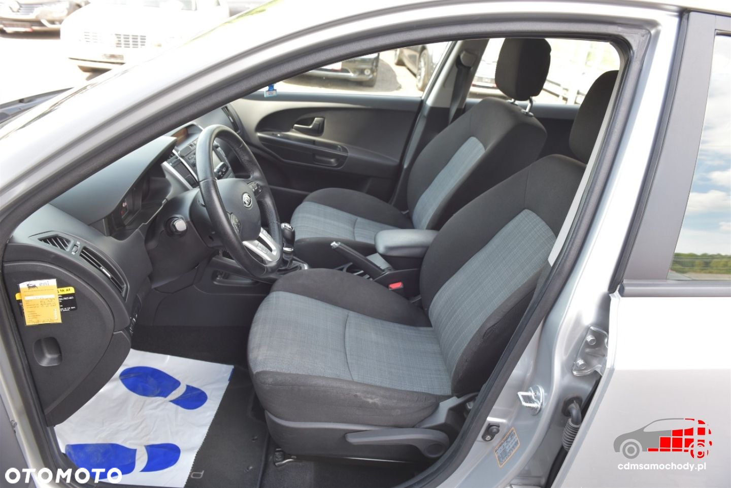 Kia Ceed - 13