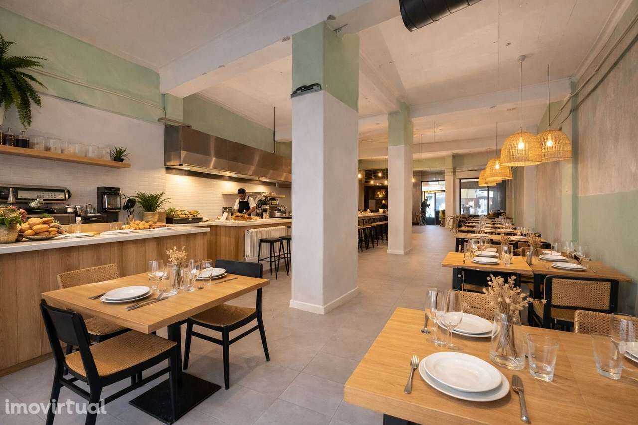 LOJA COM 135M2 EM ALMADA - Grande imagem: 4/17