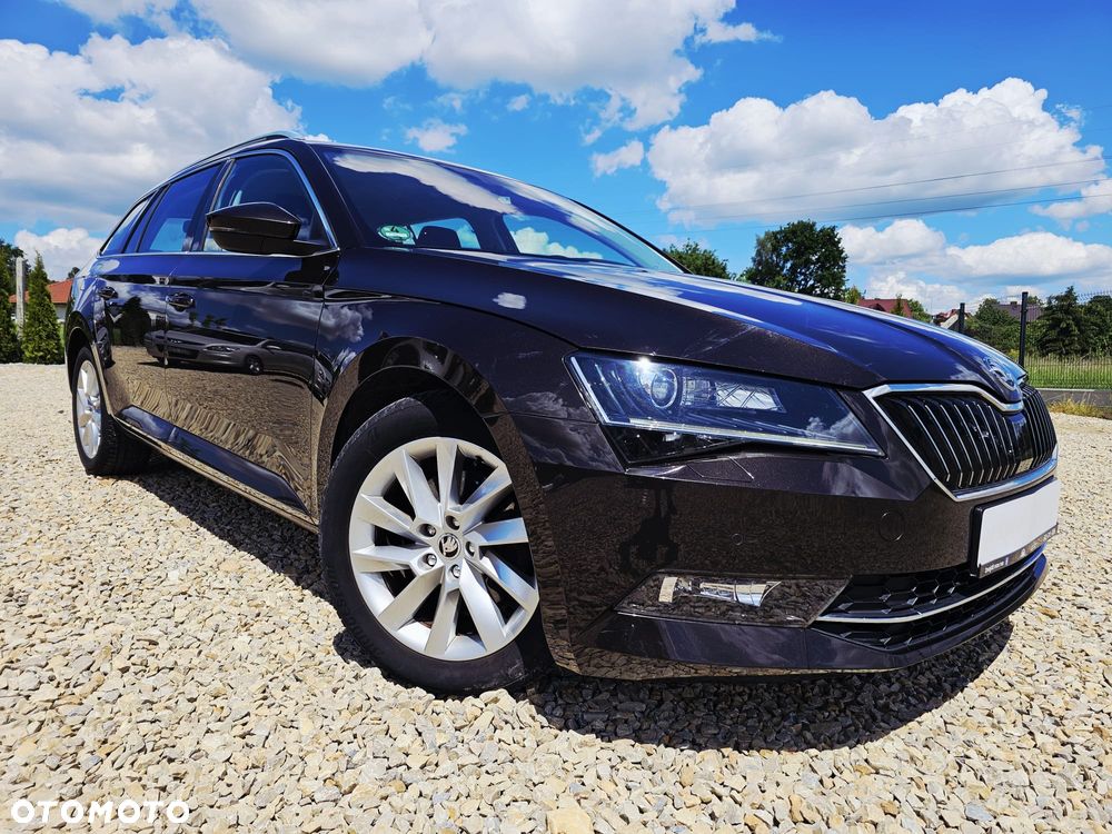 Skoda Superb 2.0 TDI DSG Ambition - 3
