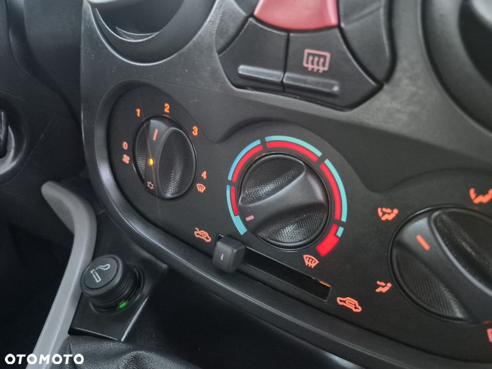 Fiat Doblo 1.4 8V Family - 22
