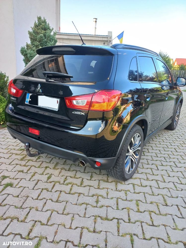 Mitsubishi ASX - 4