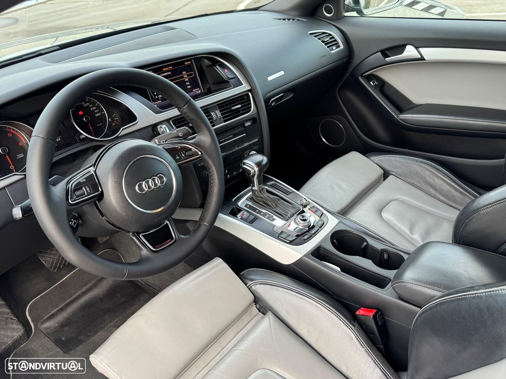 Audi A5 3.0 TDI V6 quattro S tronic C.Diesel S-line - 19
