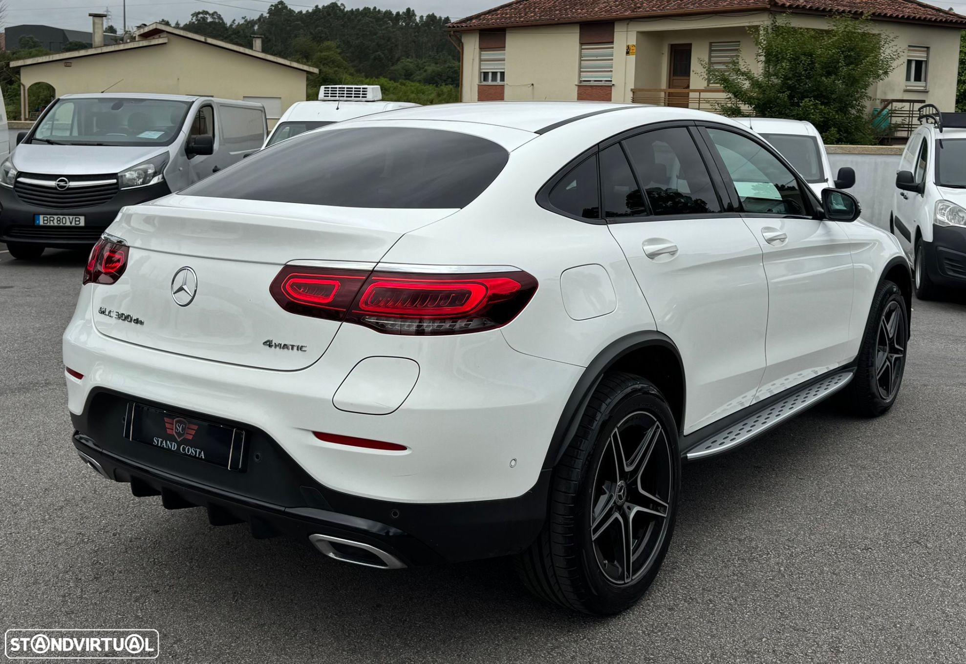 Mercedes-Benz GLC 300 de Coupé 4Matic - 11