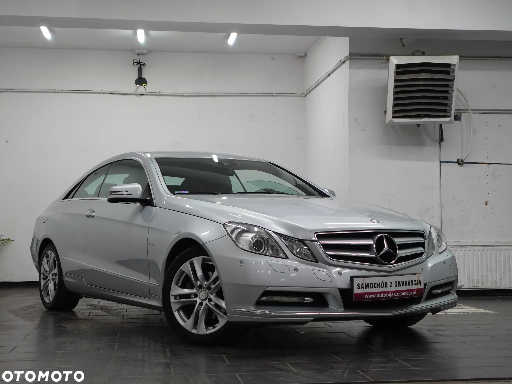 Mercedes-Benz Klasa E - 12