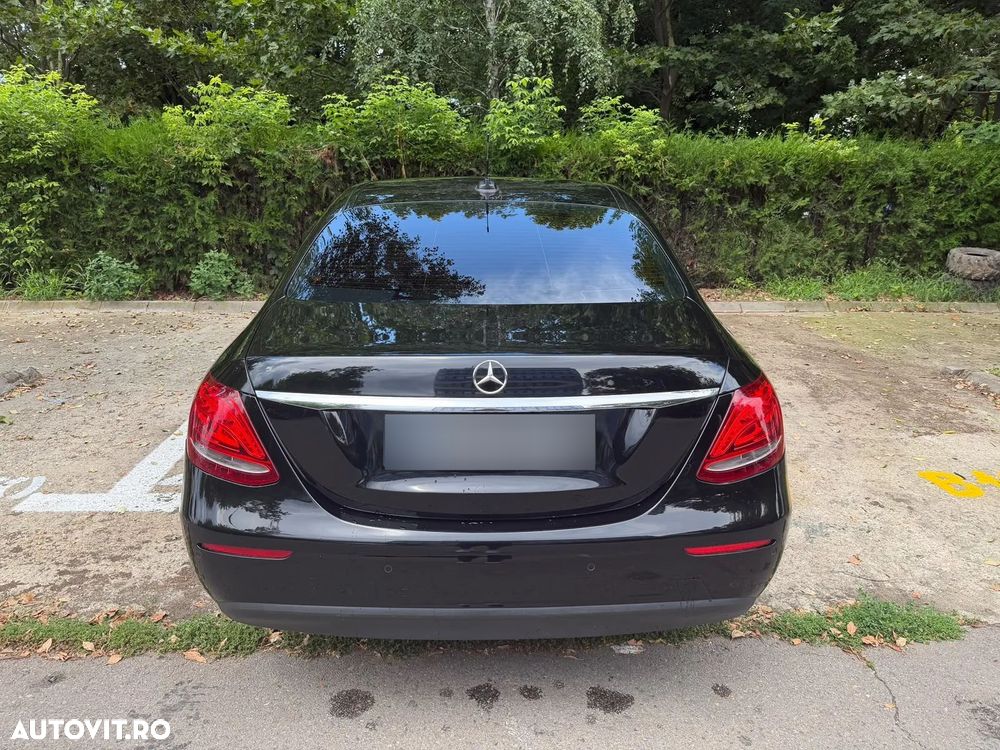 Mercedes-Benz E - 5