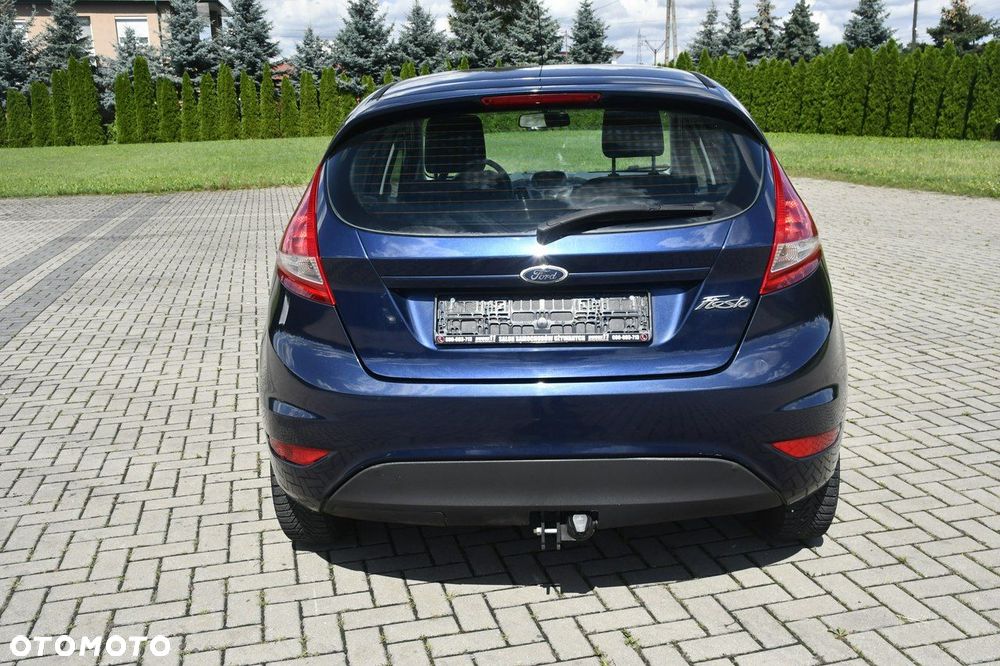 Ford Fiesta - 11