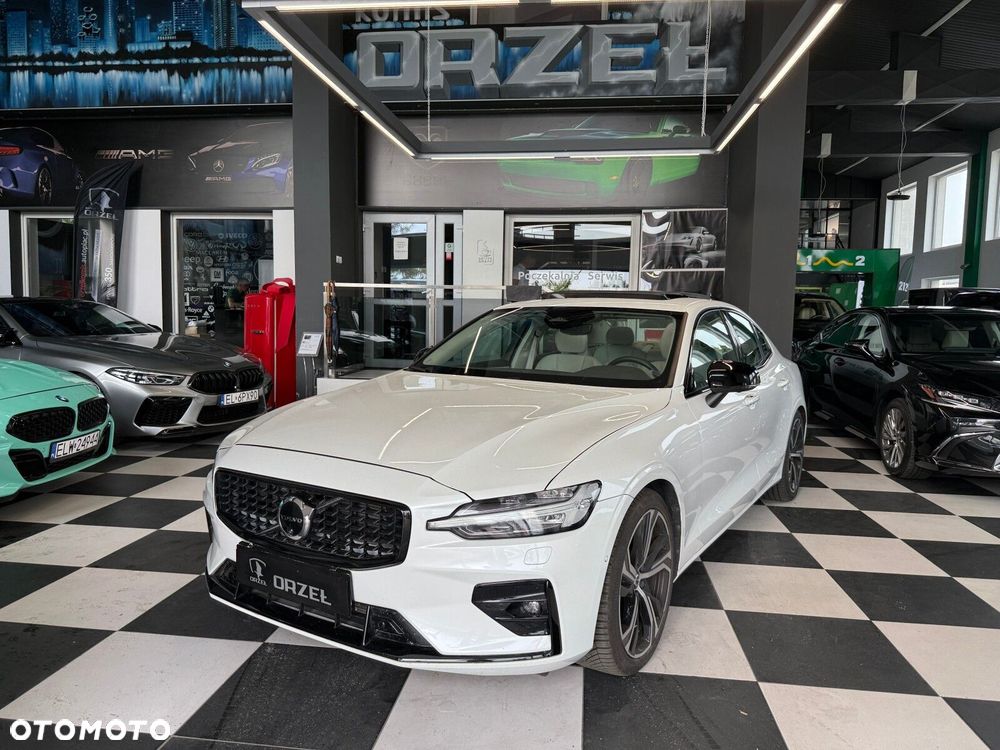 Volvo S60 - 1