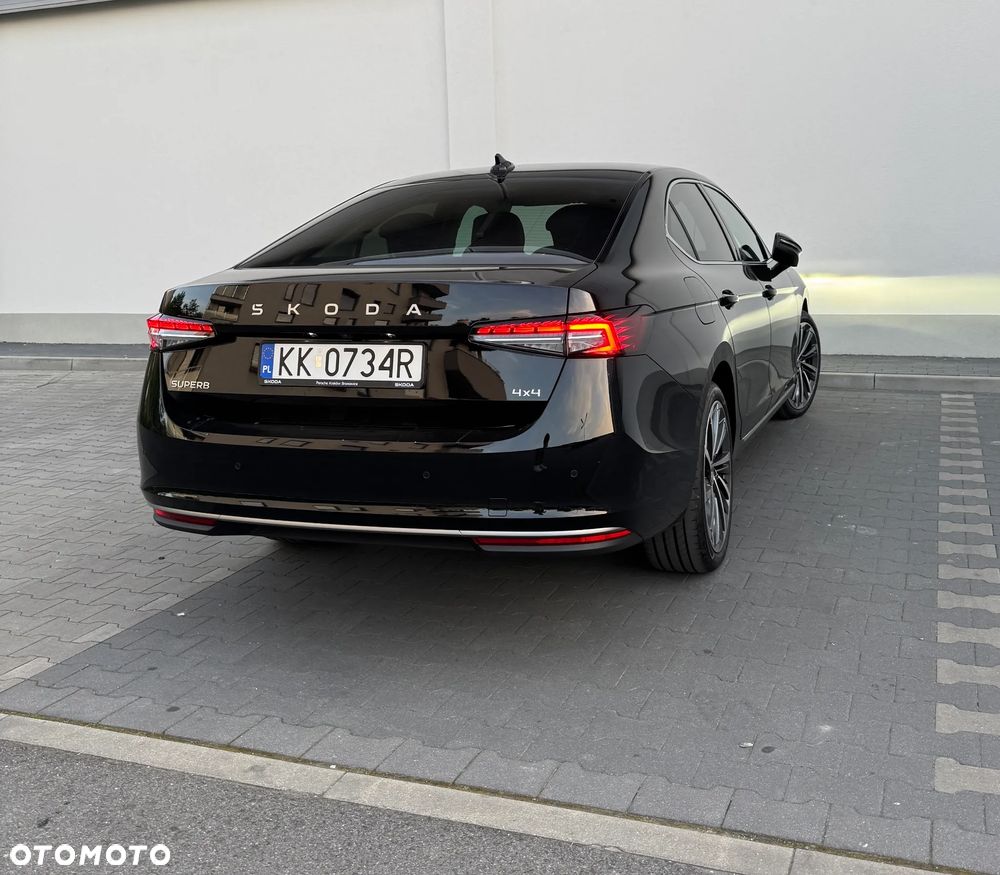 Skoda Superb 2.0 TSI 4x4 L&K DSG - 2