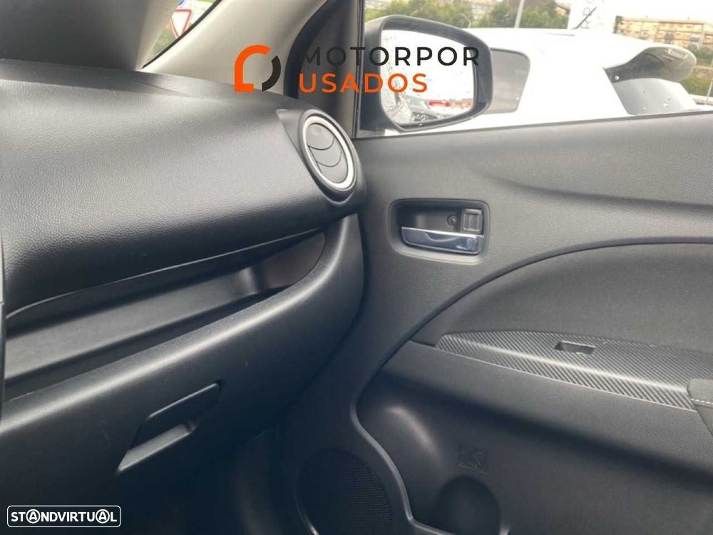 Mitsubishi Space Star 1.2 Intense Connect Edition - 18