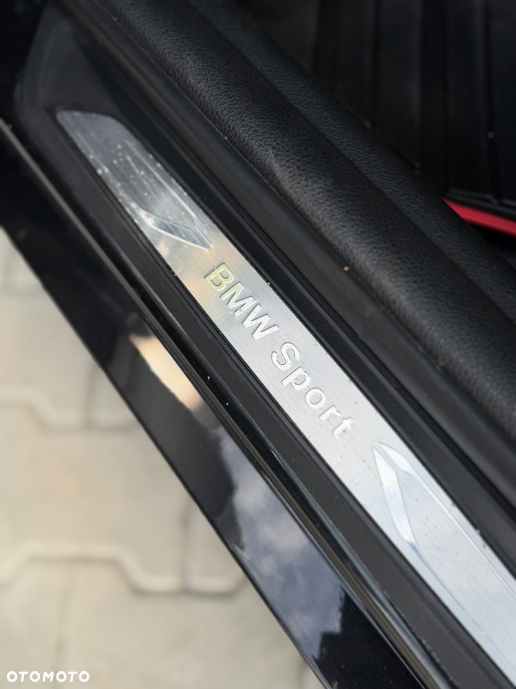 BMW Seria 1 120d Sport Line - 31