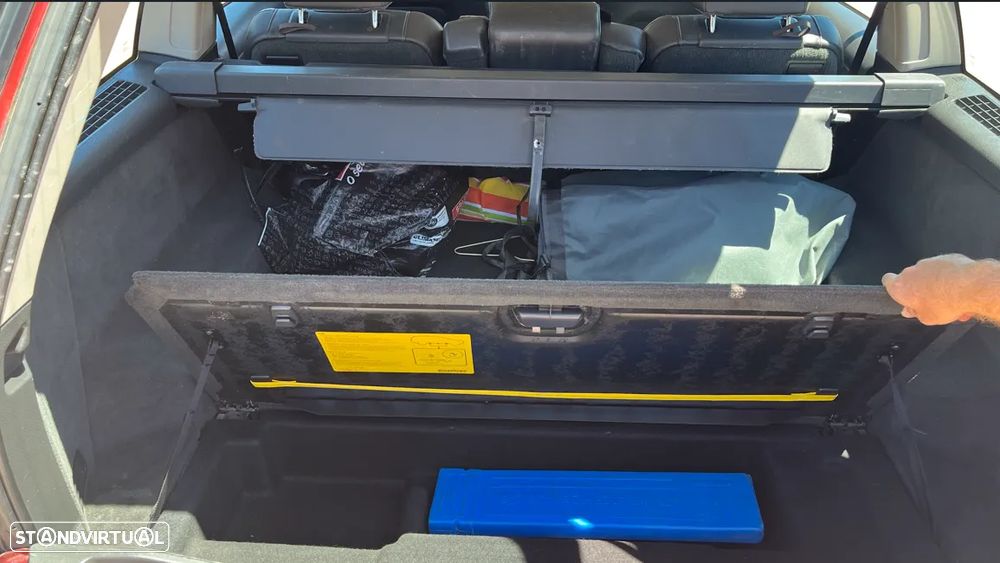 Volvo XC 90 2.4 D5 5L Nivel 2 - 18