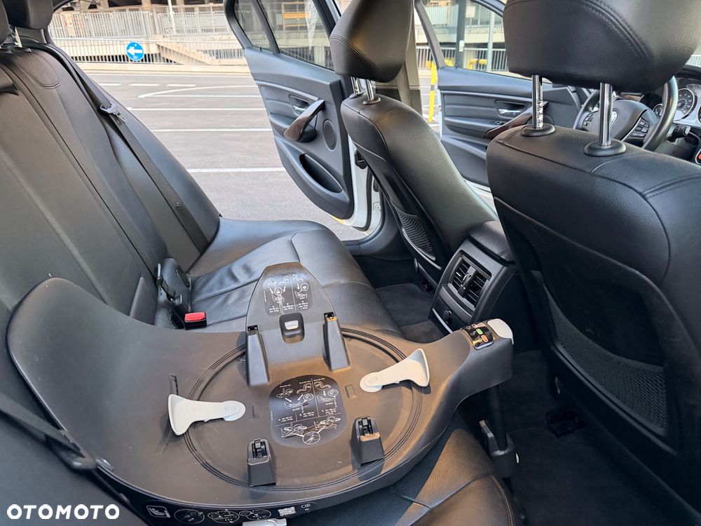 BMW Seria 3 - 19