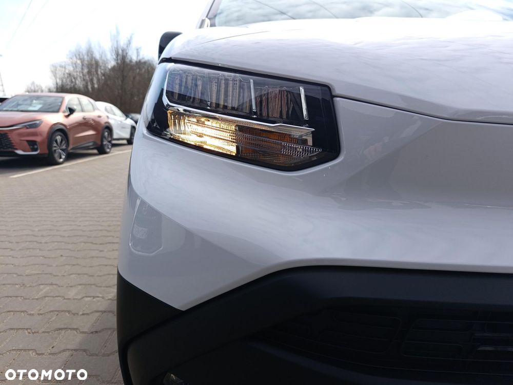 Toyota PROACE CITY - 12