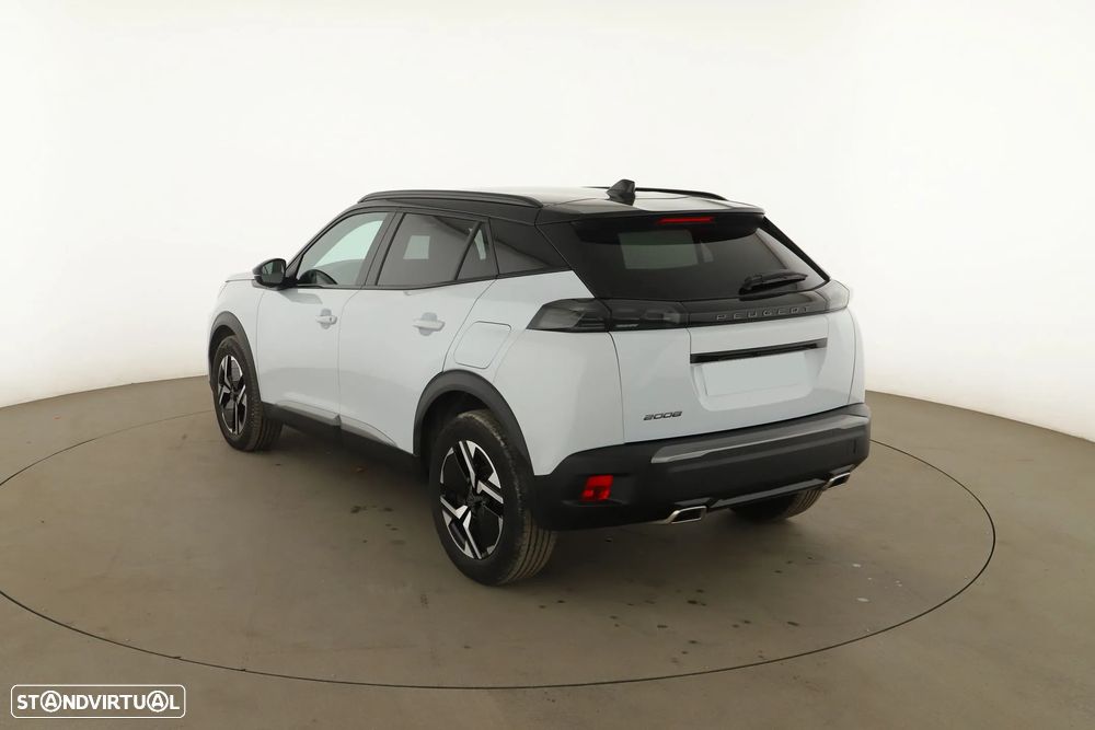 Peugeot 2008 PureTech 130 EAT8 GT - 2