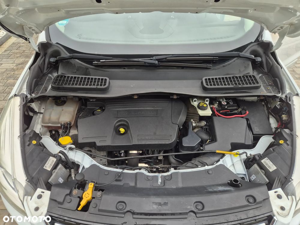 Ford Kuga 2.0 TDCi 4x4 Titanium - 39