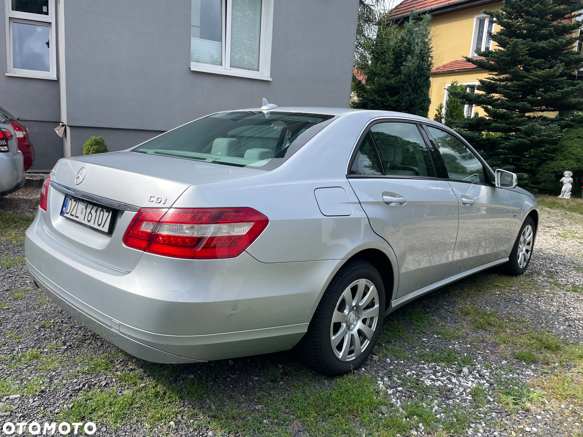 Mercedes-Benz Klasa E - 3