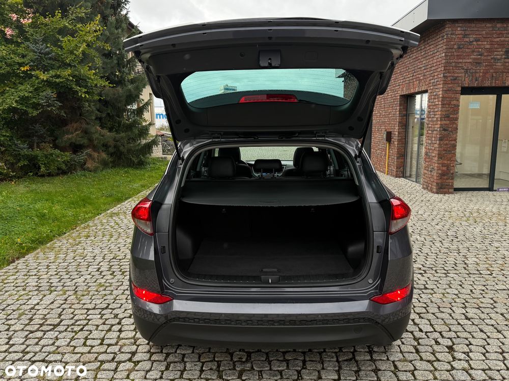 Hyundai Tucson blue 1.7 CRDi 2WD Advantage - 25