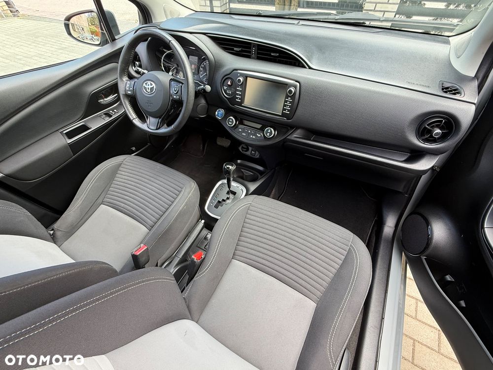 Toyota Yaris 1.5 VVT-i Comfort - 16