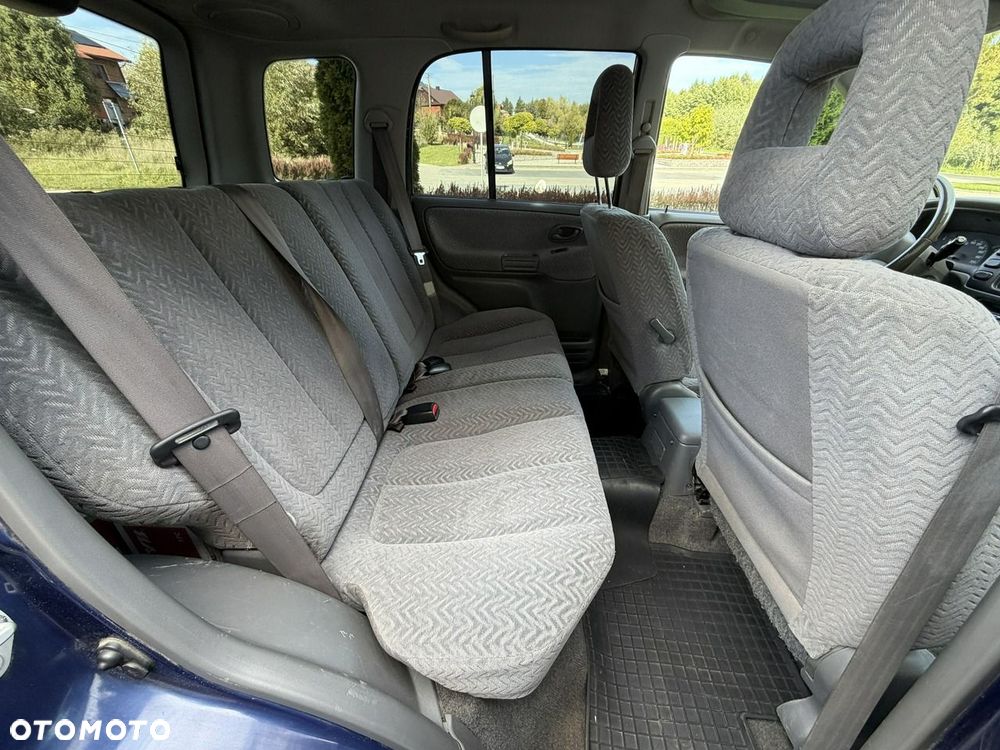 Suzuki Grand Vitara - 12