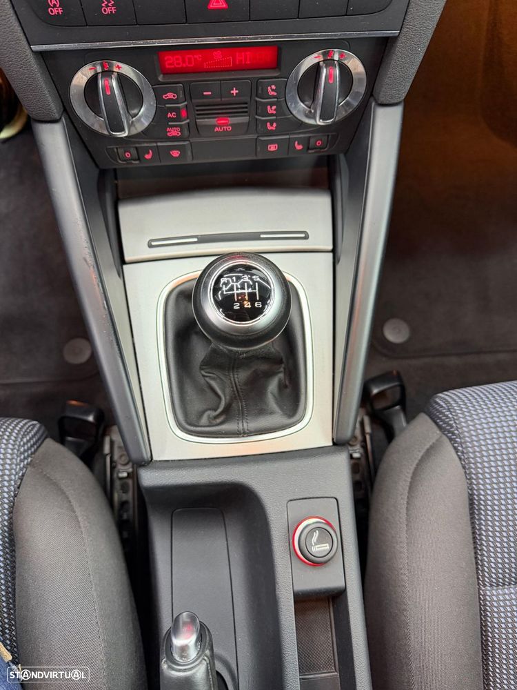 Audi A3 Sportback 2.0 TDi Attraction - 11