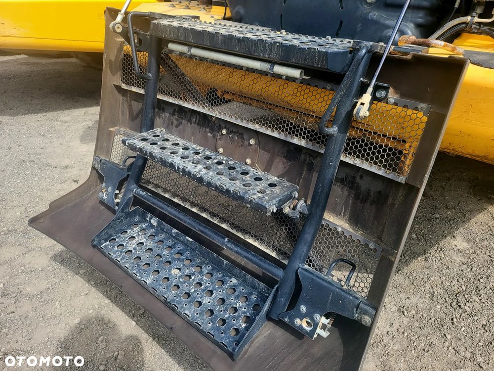 Volvo A30F - 22