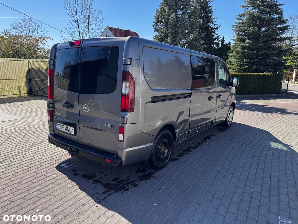 Opel Vivaro - 8