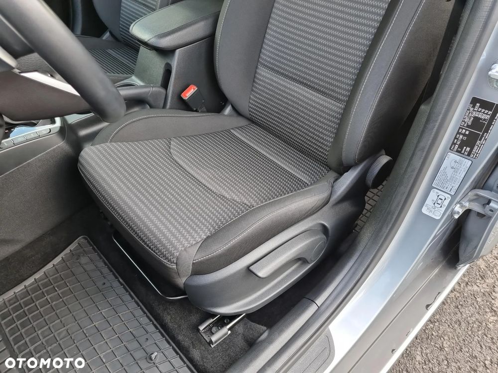 Kia XCeed 1.5 T-GDI M DCT - 12