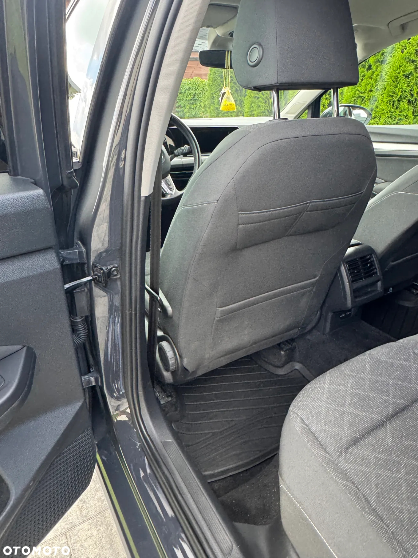 Volkswagen Golf VIII 2.0 TDI Life - 23