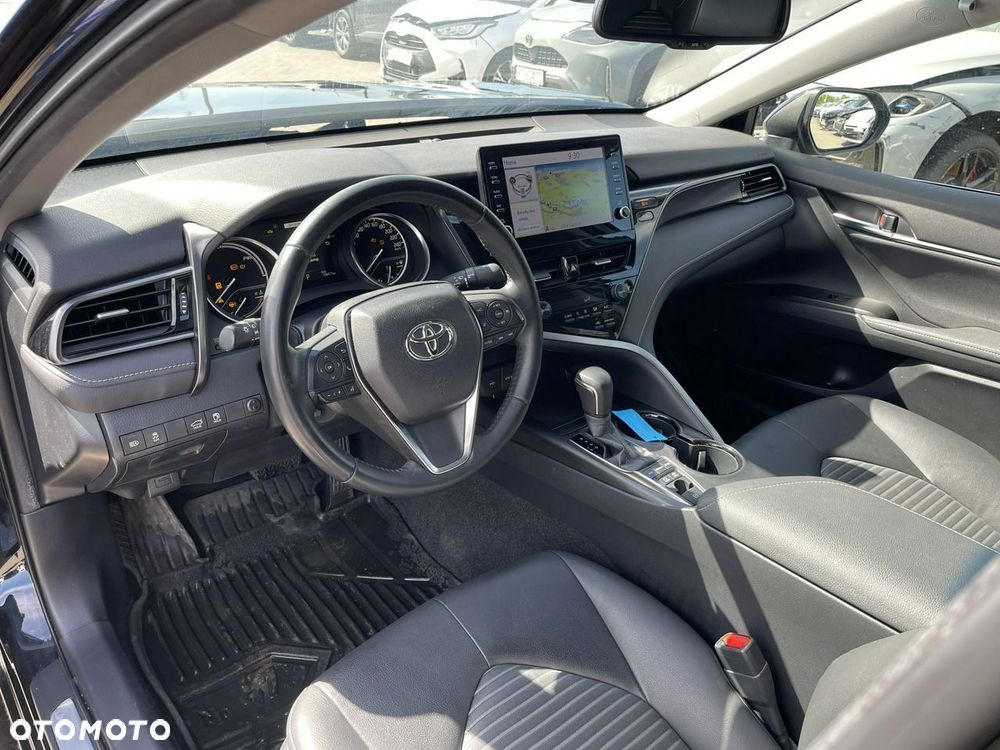 Toyota Camry 2.5 Hybrid Comfort CVT - 8