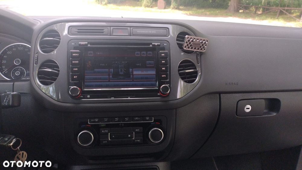 Volkswagen Tiguan 2.0 TDI Perfectline R-Style - 13