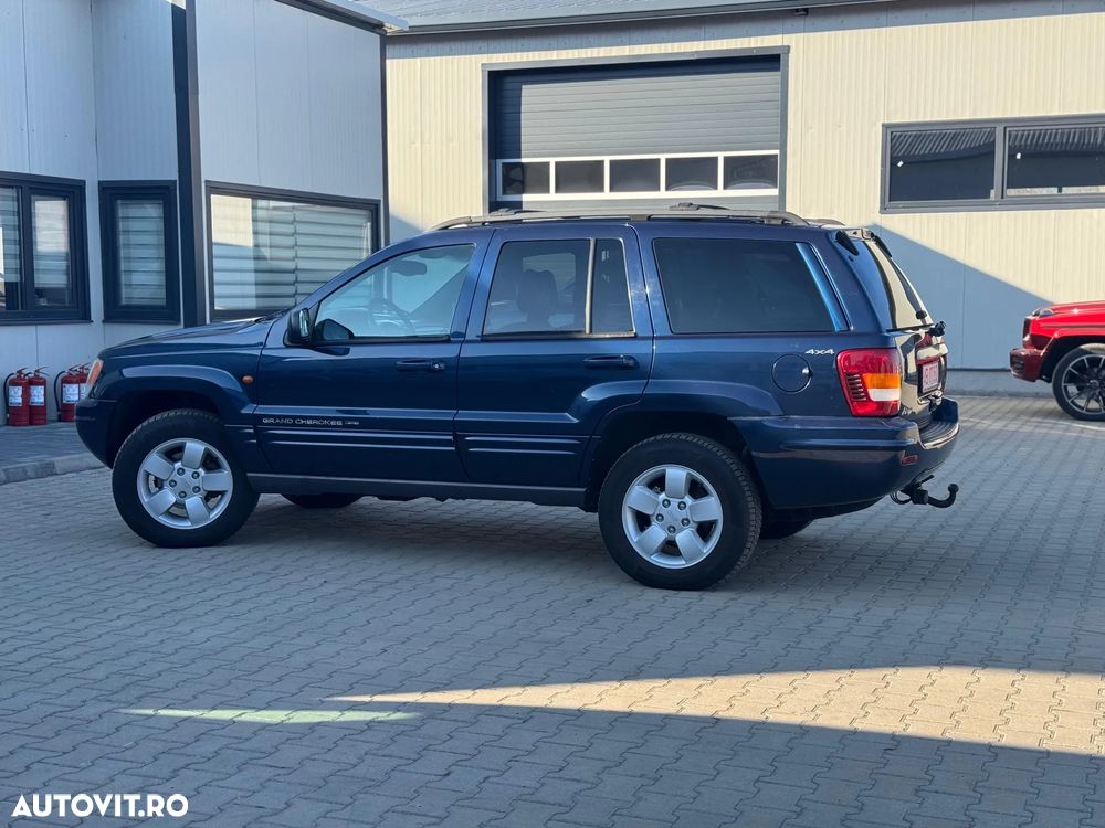 Jeep Grand Cherokee - 10