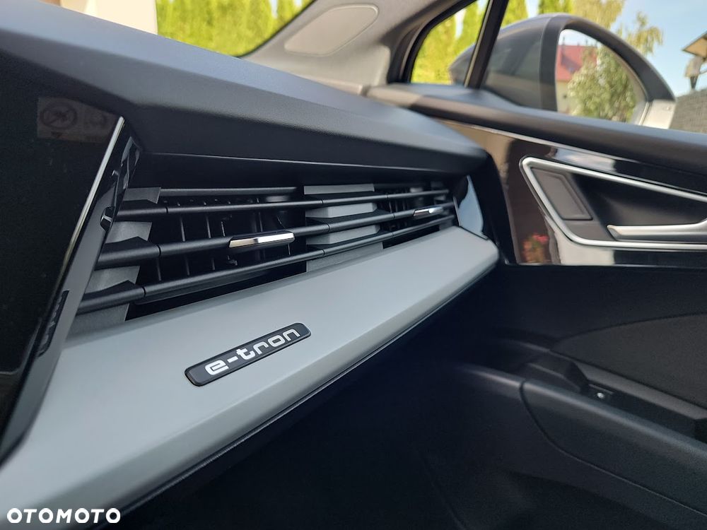 Audi Q4 e-tron 45 77kWh Quattro Advanced - 27