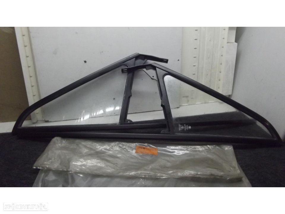 Bmw 1502.1602.2002.vidros do canto da porta c/armação novos e originais - 1