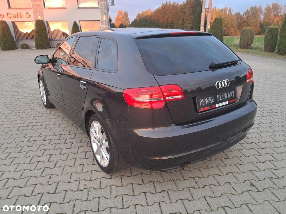 Audi A3 Sportback - 14