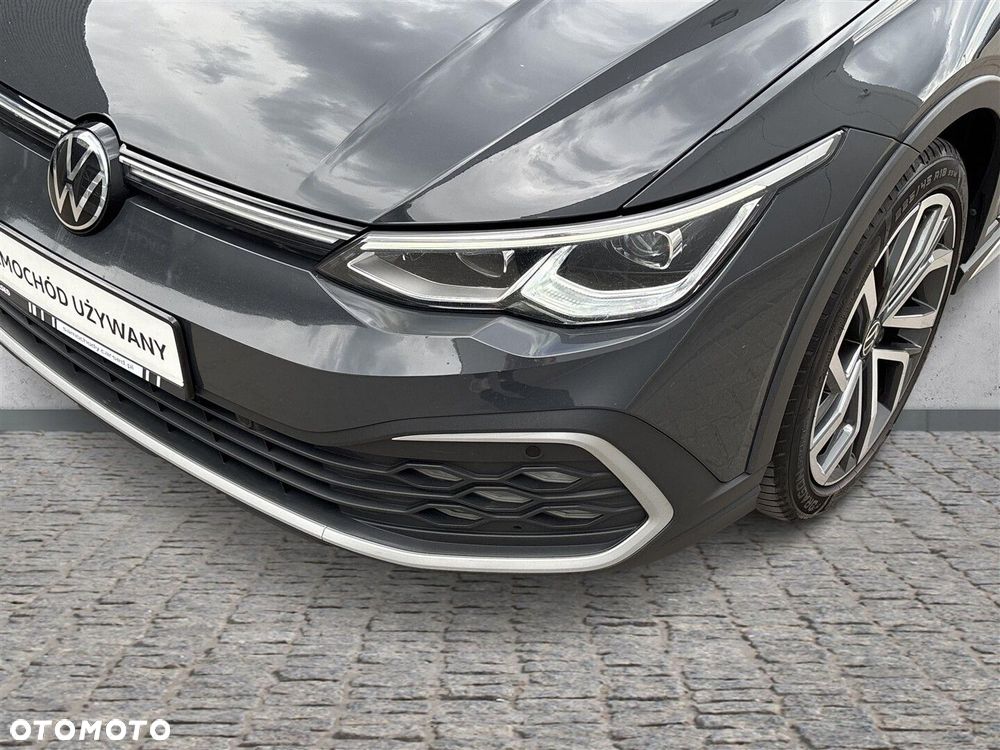 Volkswagen Golf - 35