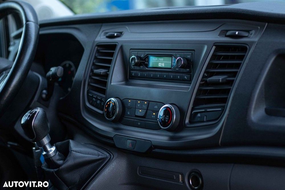 Ford Transit - 27