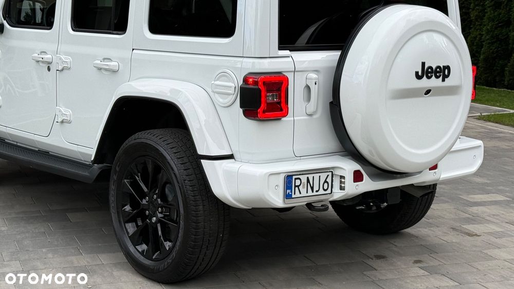 Jeep Wrangler - 22