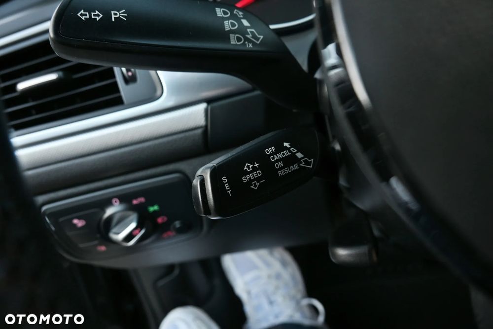 Audi A6 Avant 2.0 TDI Ultra S tronic - 34