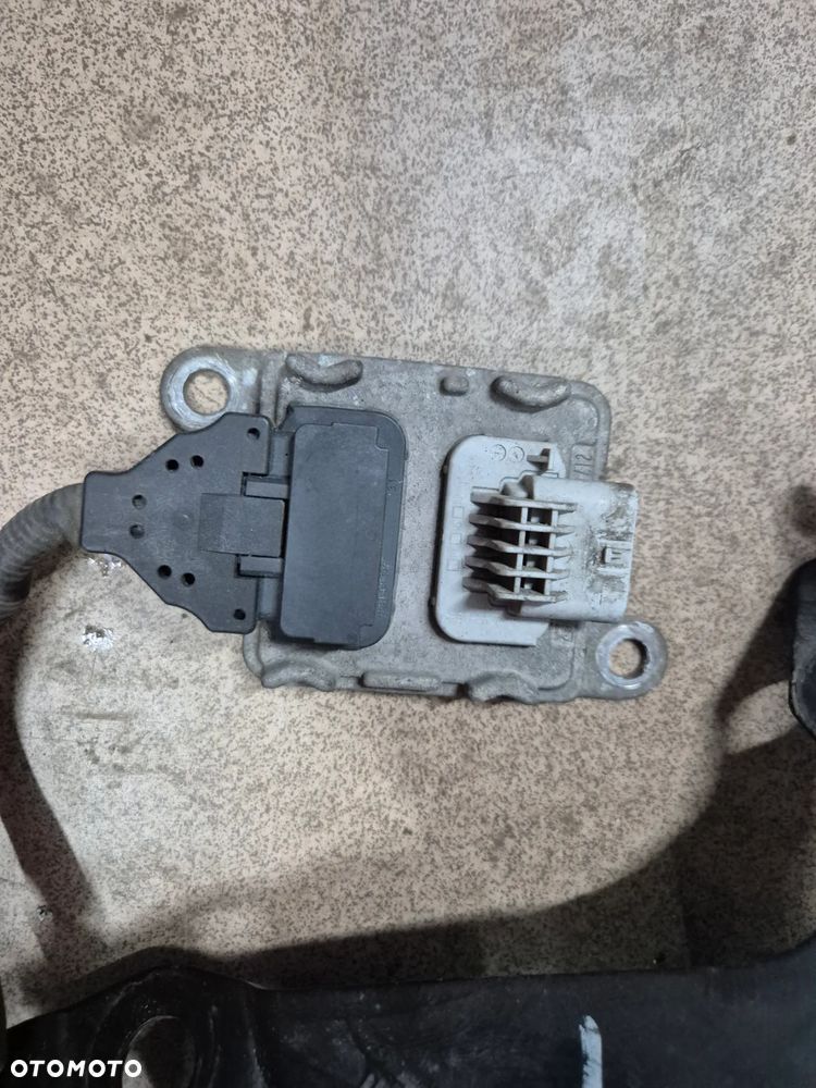 CZUJNIK NOX  MASTER III MOVANO B  NV400 2.3 BITURBO 14r.+ - 4