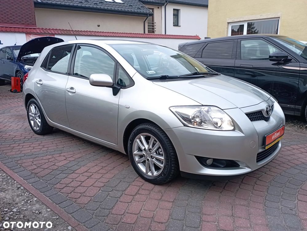 Toyota Auris 1.4 D-4D Luna - 3