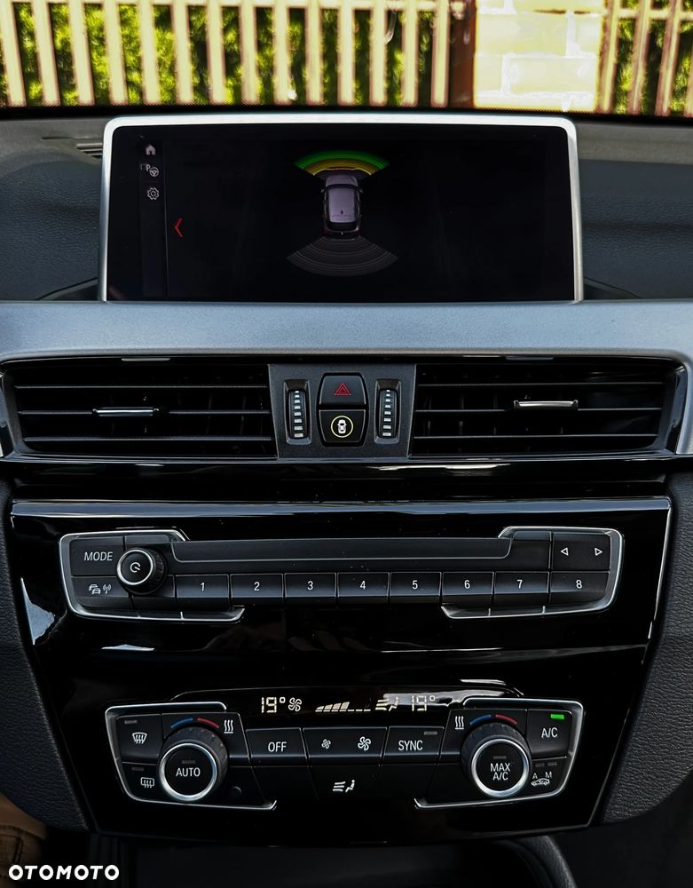 BMW X1 xDrive25e xLine - 26