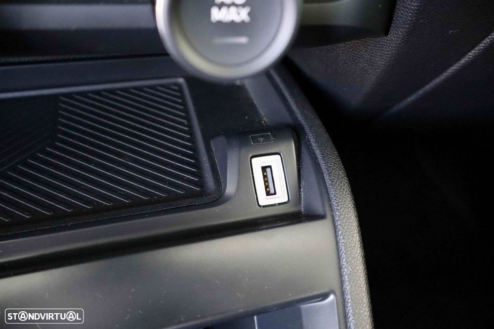 Citroën C4 1.2 PureTech Plus EAT8 - 33