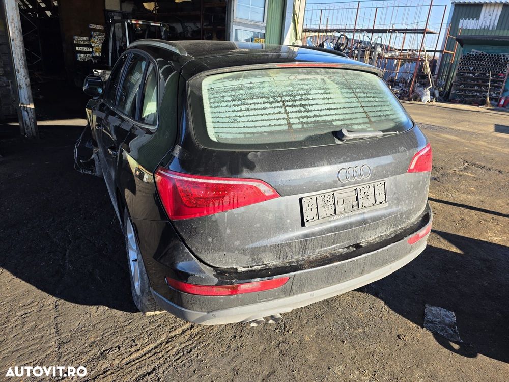 Dezmembram Audi Q5 Manual 4x4 2.0tdi CAGA - 1
