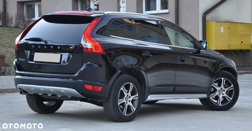Volvo XC 60 - 4