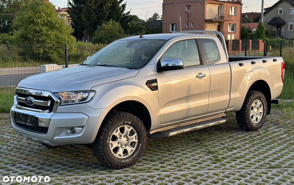 Ford Ranger XLT - 15