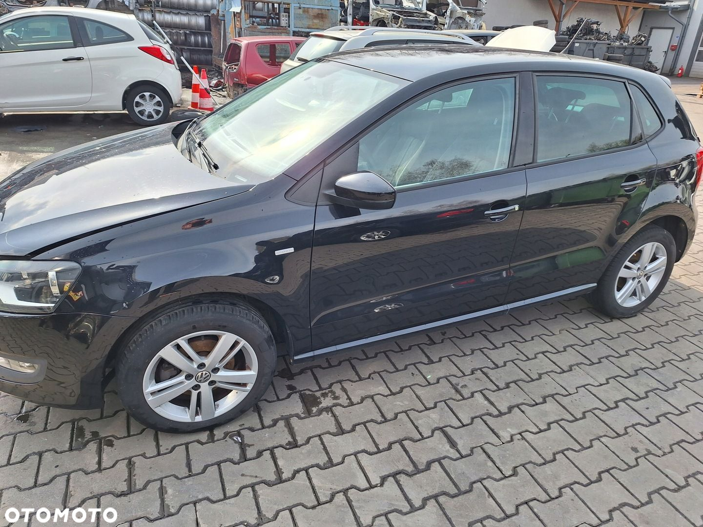 VOLKSWAGEN VW POLO 5 V 6R 6C 09-17 CZARNE LUSTERKO PRAWE 5D LC9X .-PIN EU - 5