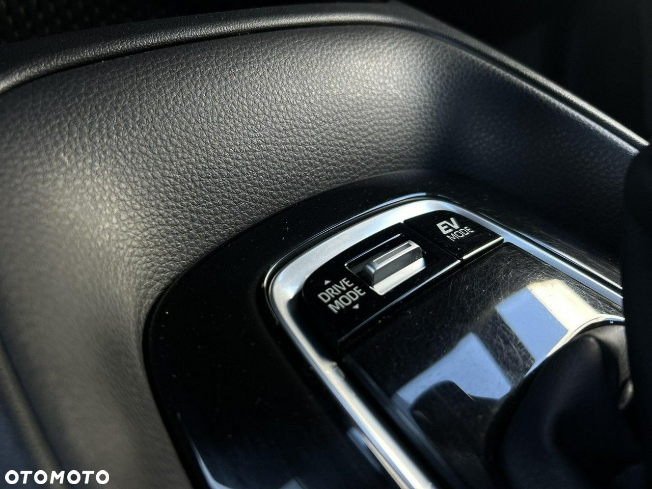 Toyota Corolla - 25