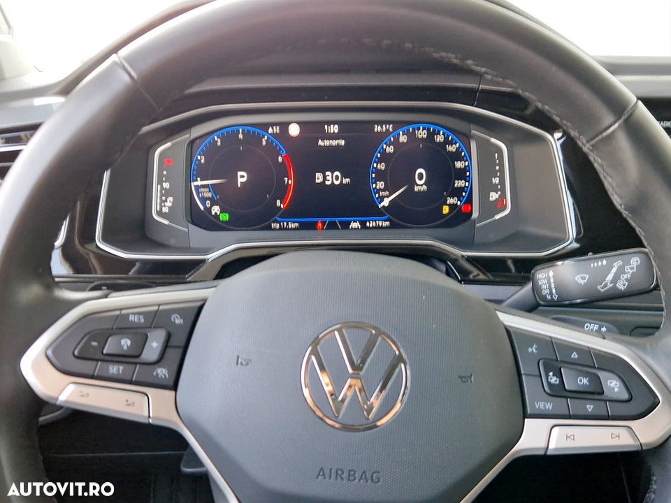 VOLKSWAGEN Taigo 2024 — imagine 16