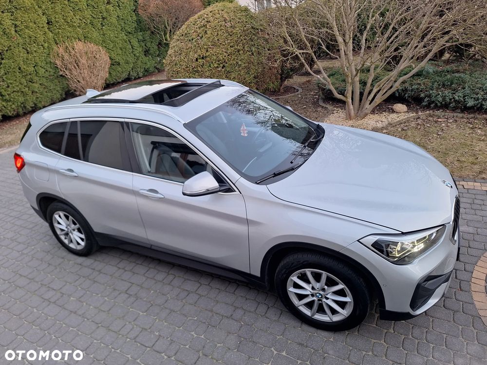 BMW X1 sDrive16d Advantage - 3